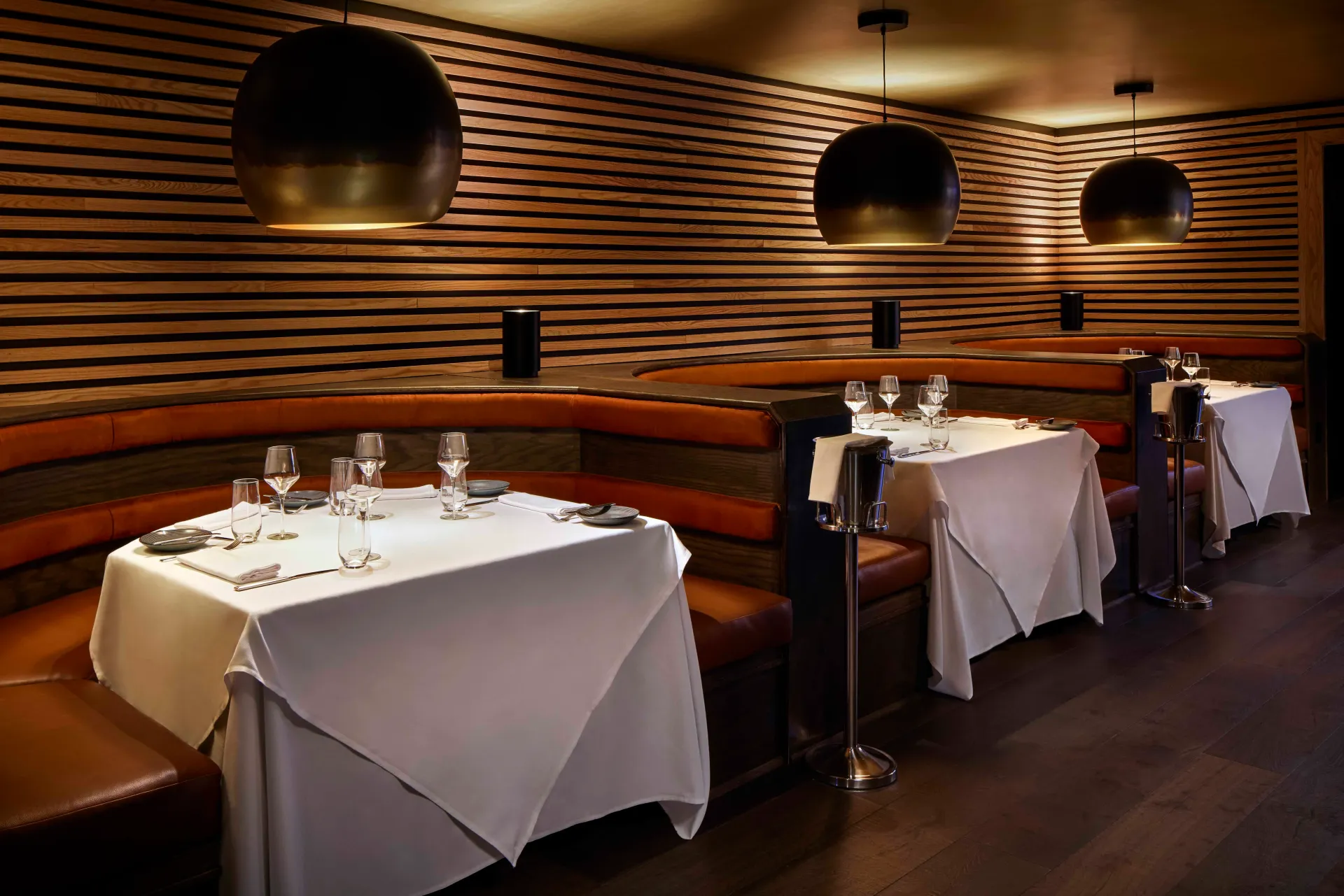 The dining room at L'Avant-Garde restaurant